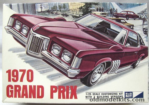 MPC 1/25 1970 Pontiac Grand Prix - Stock / George Barris Custom / Ski Machine, 2170-200 plastic model kit